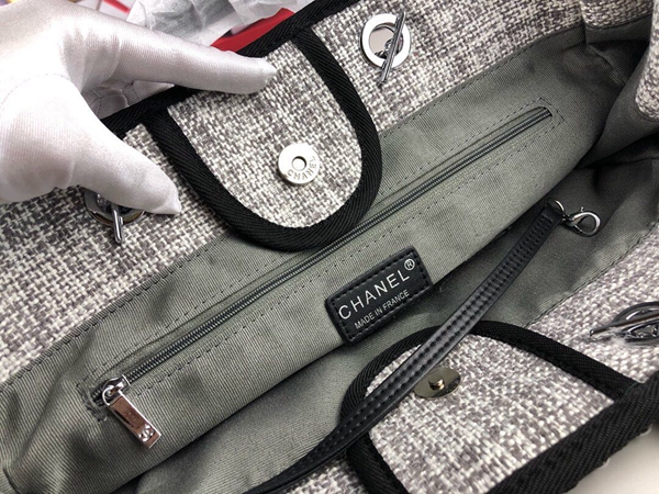 シャネルバッグ角部分ディテール